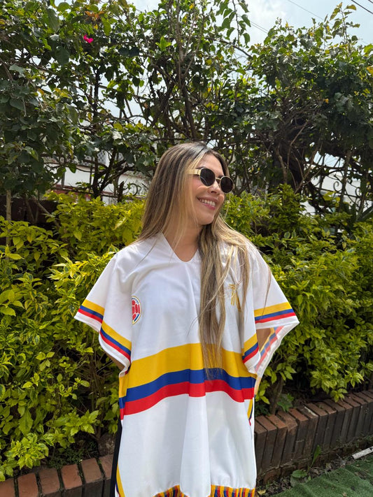 PONCHO SELECCION COLOMBIA VIP